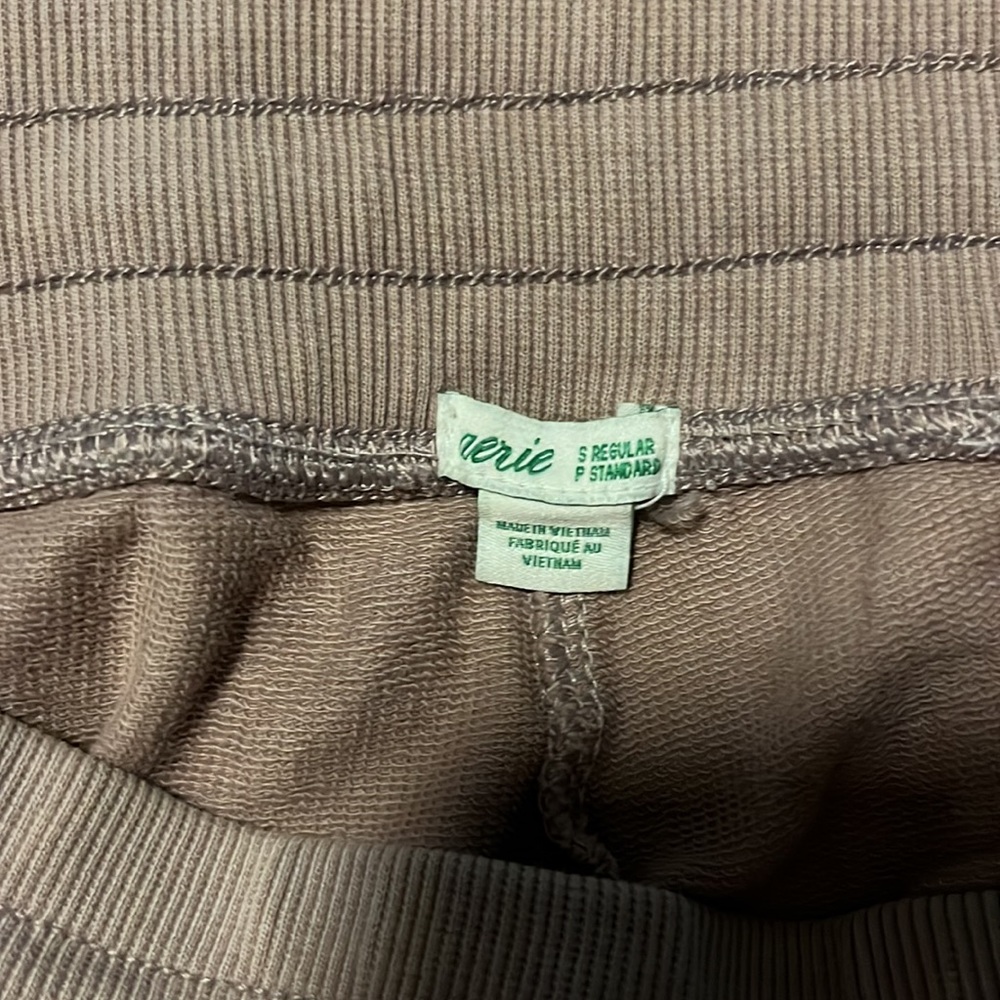 Aerie Joggers - Picture 3 of 3